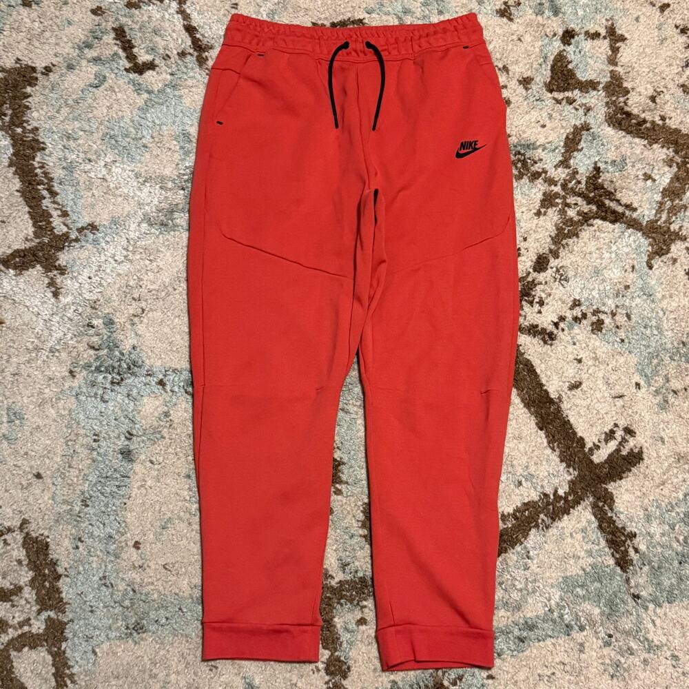 Nike Tech Fleece Sweatpants Size XL (Fits L) Red Streetwear Sportswear